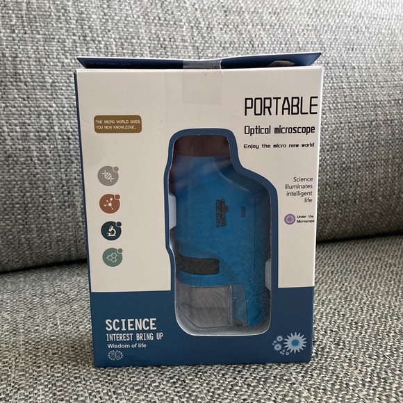 NEW NWT Kids Portable Microscope - 60-120X Magnification Clear Lens Mini - Picture 2 of 4